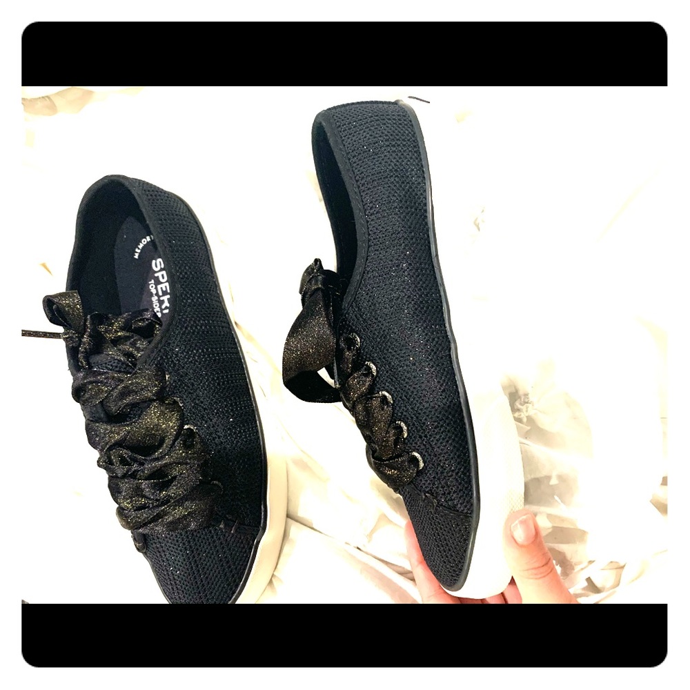 Black sparkle Sperry sneakers